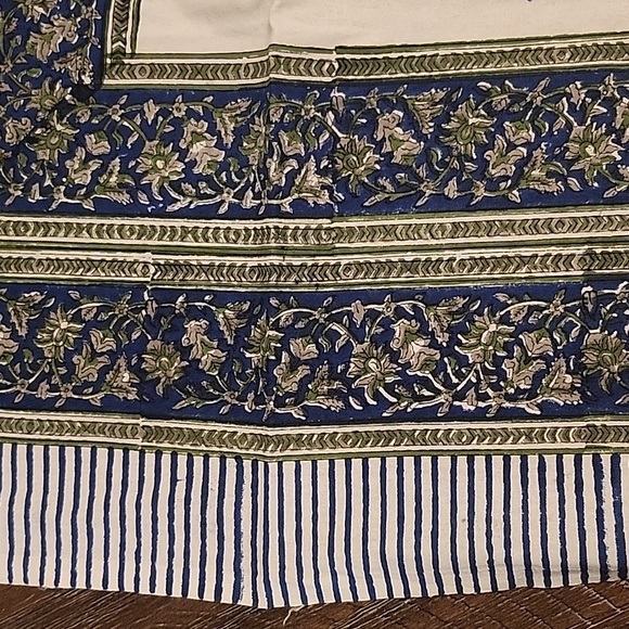 NWOT Hand block printed bed sheet with pillow case - Picture 2 of 4